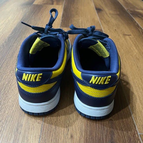 Nike Dunks Low “Michigan” - Picture 4 of 7